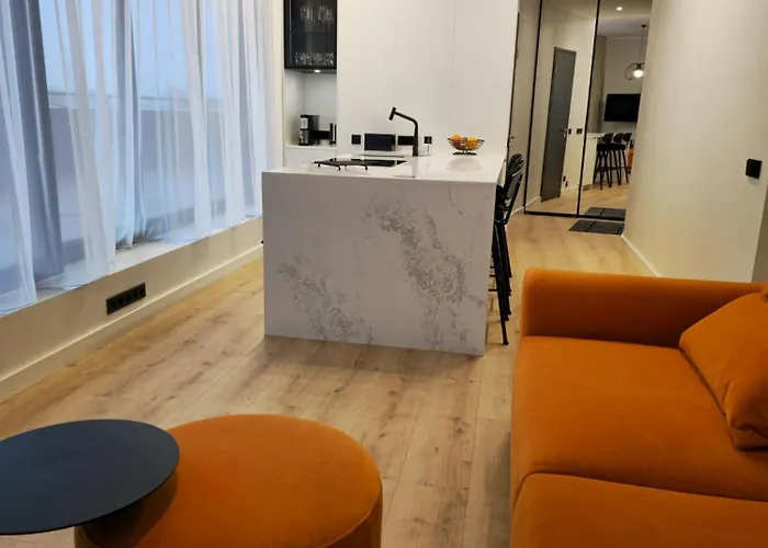 Artisa Riia Str 22 Luxury Penthouse Tartu